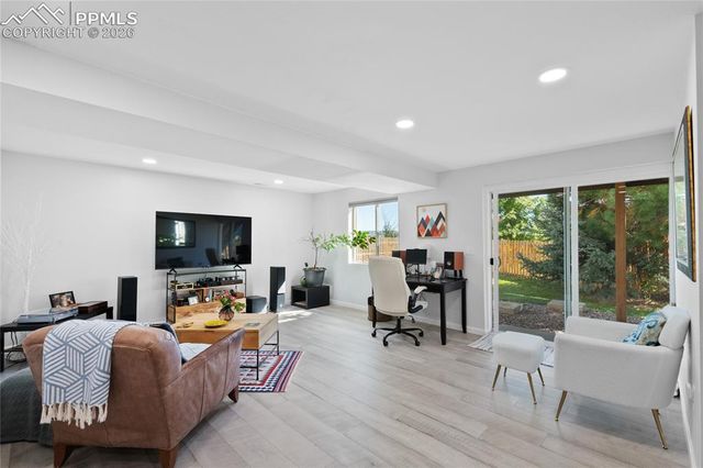 17010 Mountain Lake Drive, Monument, CO 80132