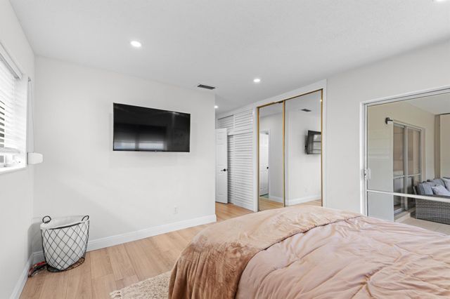 40 SE 13th Street B1, Boca Raton, FL 33432