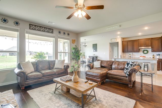 6316 Rhoden Avenue, Godley, TX 76044