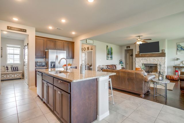 6316 Rhoden Avenue, Godley, TX 76044