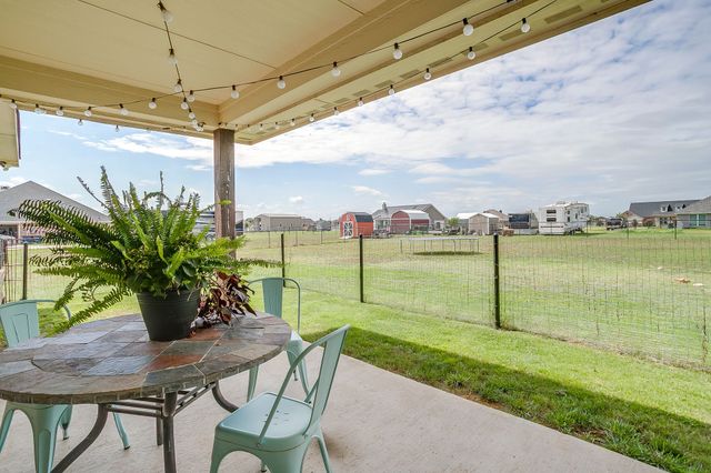 6316 Rhoden Avenue, Godley, TX 76044