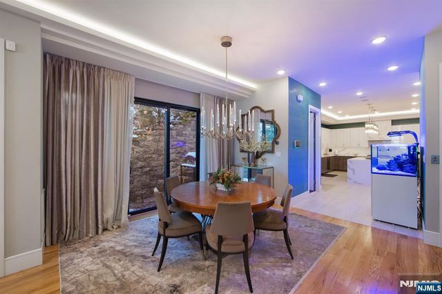 606 Undercliff Avenue 1, Edgewater, NJ 07020