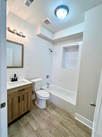 2442 S Kedzie Avenue BF, Chicago, IL 60623