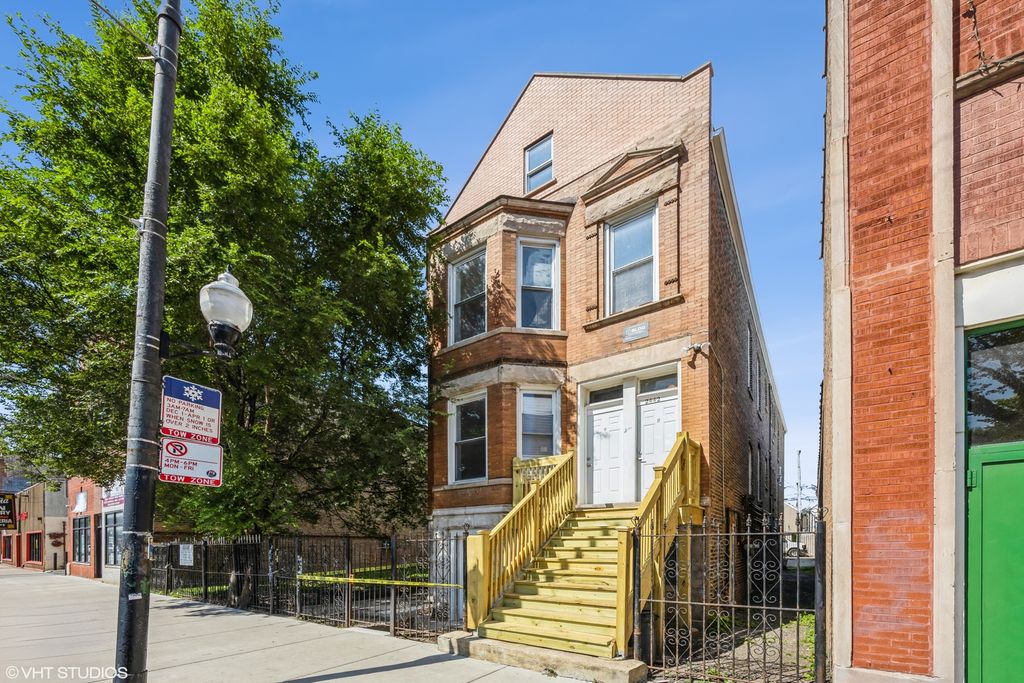 2442 S Kedzie Avenue BF, Chicago, IL 60623