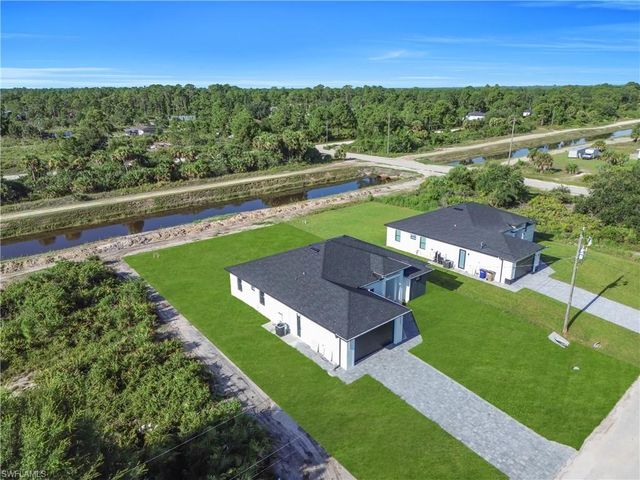 695 Whitmore LOOP, Lehigh Acres, FL 33972