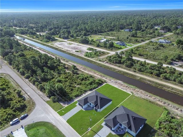 695 Whitmore LOOP, Lehigh Acres, FL 33972