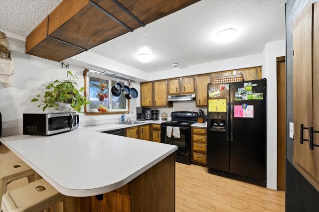 4701 W 14th Ave, Kennewick, WA 99338