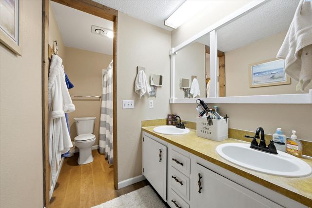 4701 W 14th Ave, Kennewick, WA 99338