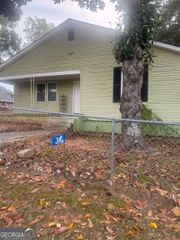 34 S Williams Street, Winder, GA 30680