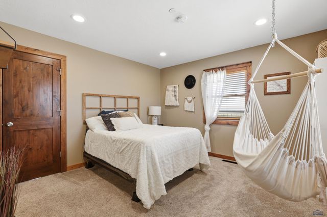 22196 SCHOOL RD, Piedmont, SD 57769