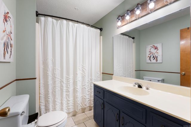 3 New Oxford Road, Conway, AR 72034