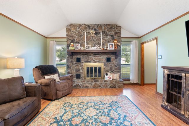 3 New Oxford Road, Conway, AR 72034