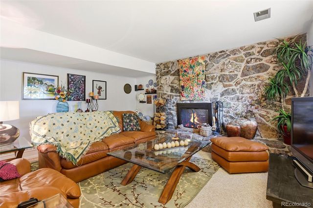 12946 E 2nd Avenue, Aurora, CO 80011