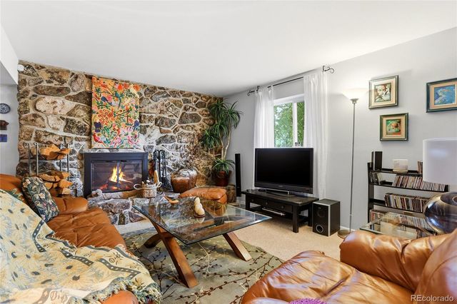 12946 E 2nd Avenue, Aurora, CO 80011