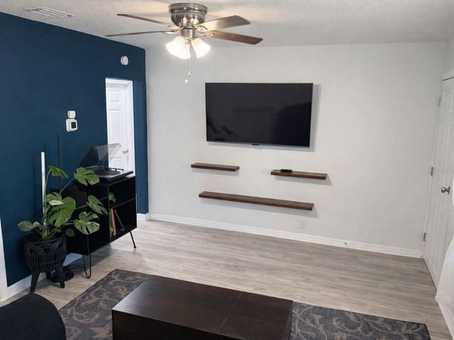 5453 OLD HIGHWAY 37, Lakeland, FL 33811