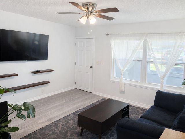 5453 OLD HIGHWAY 37, Lakeland, FL 33811