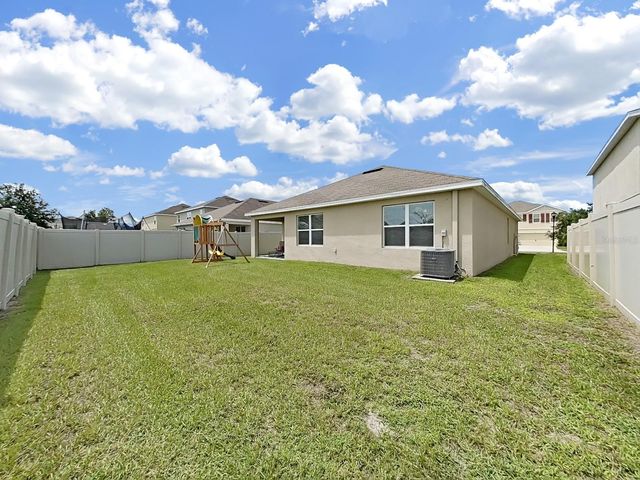 8112 BILSTON VILLAGE LANE, Gibsonton, FL 33534