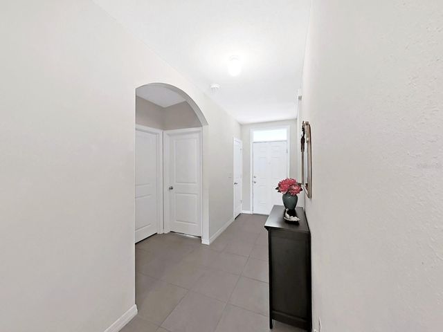 8112 BILSTON VILLAGE LANE, Gibsonton, FL 33534