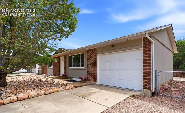 4526 Del Verde Drive, Colorado Springs, CO 80918