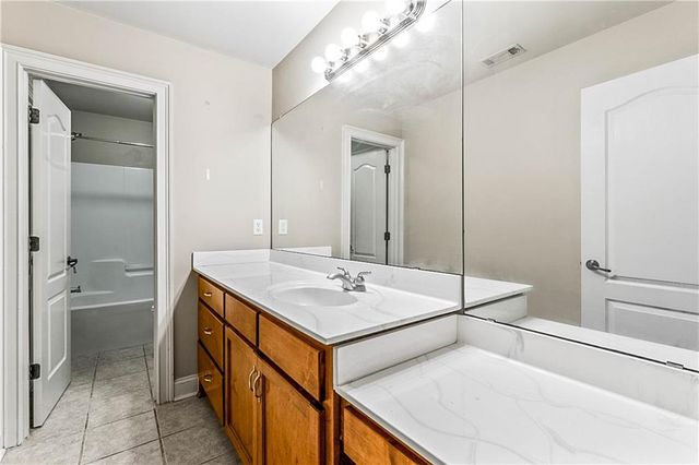 1615 Avery Drive, Locust Grove, GA 30248