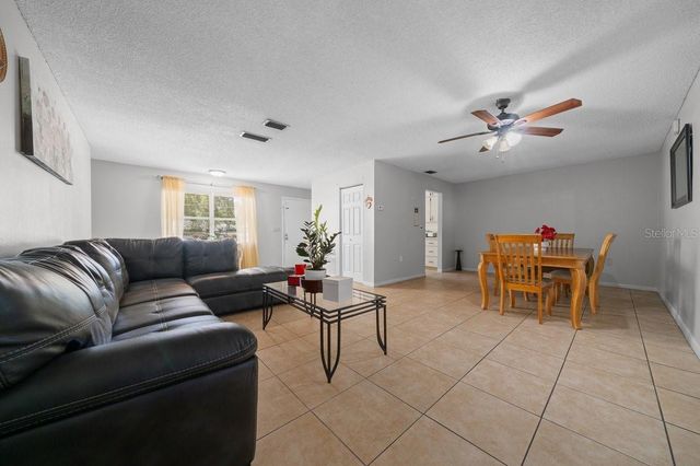 14753 SW 39TH CIRCLE, Ocala, FL 34473