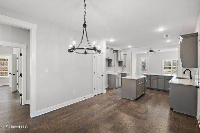 448 Wells Drive, Hernando, MS 38632