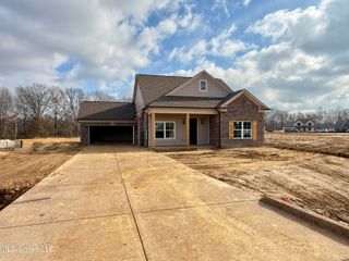 448 Wells Drive, Hernando, MS 38632