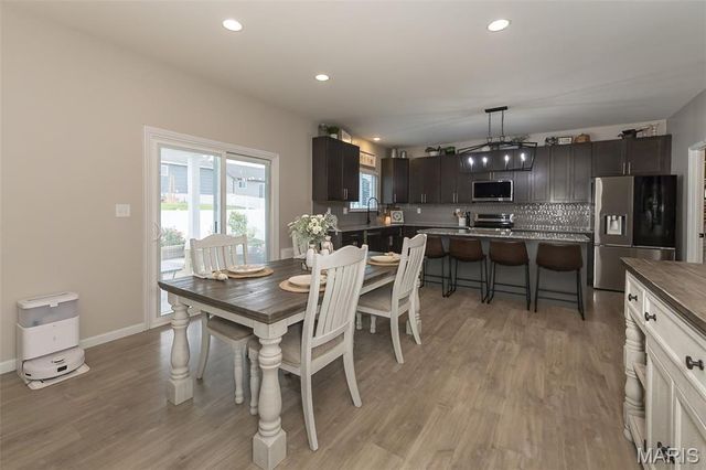 105 River Rock Drive, Moscow Mills, MO 63362