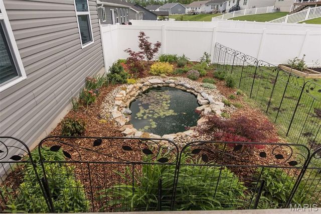 105 River Rock Drive, Moscow Mills, MO 63362