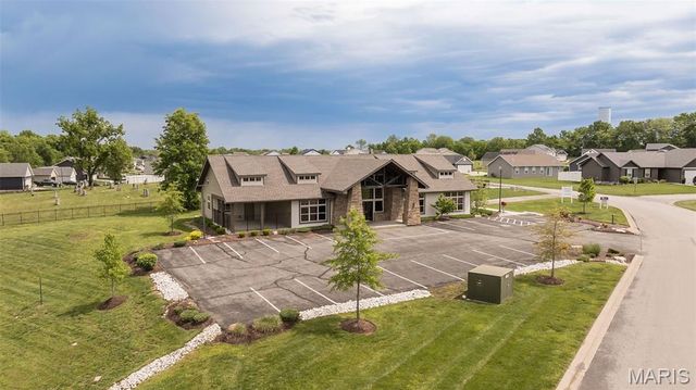 105 River Rock Drive, Moscow Mills, MO 63362