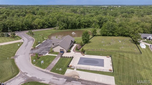 105 River Rock Drive, Moscow Mills, MO 63362