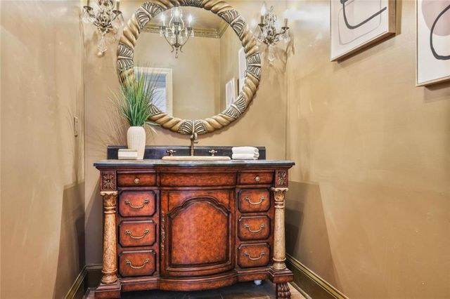 748 Noble Oak Drive, Marietta, GA 30068