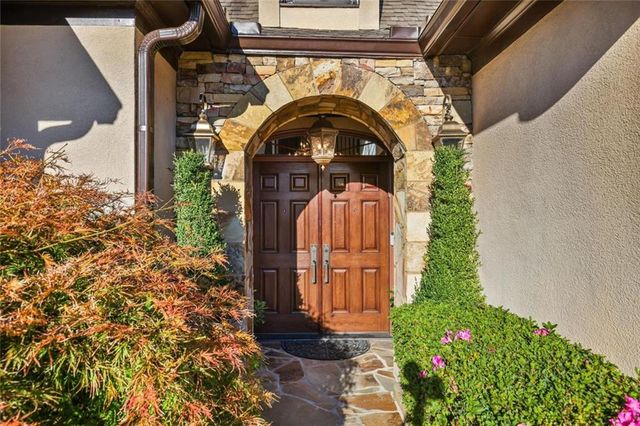 748 Noble Oak Drive, Marietta, GA 30068