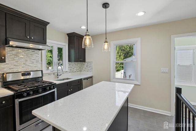 113-113 Stony Road, Edison, NJ 08817