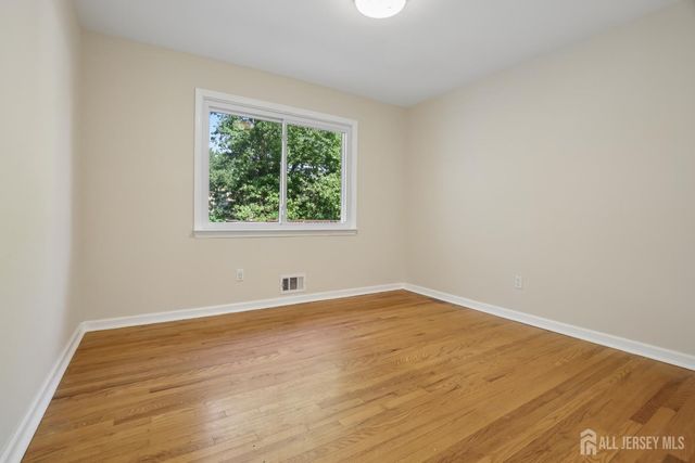 113-113 Stony Road, Edison, NJ 08817