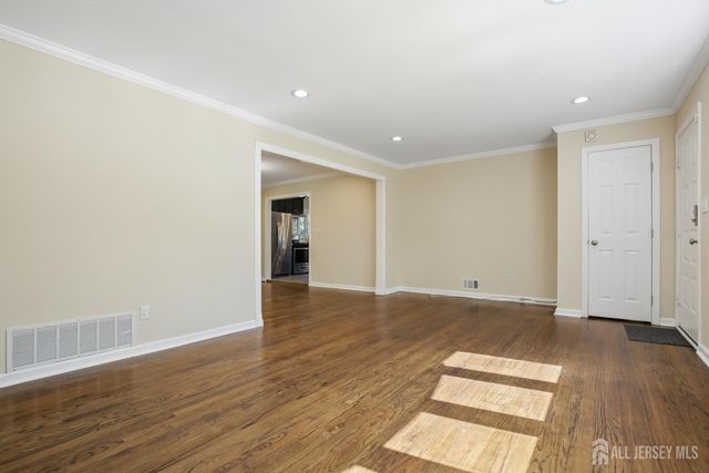 113-113 Stony Road, Edison, NJ 08817