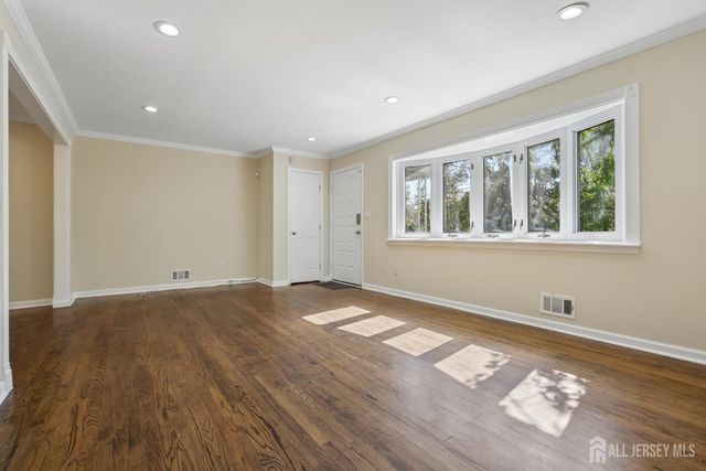 113-113 Stony Road, Edison, NJ 08817