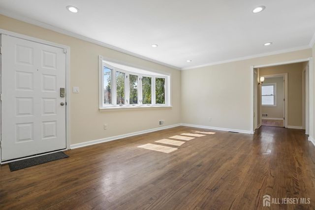 113-113 Stony Road, Edison, NJ 08817