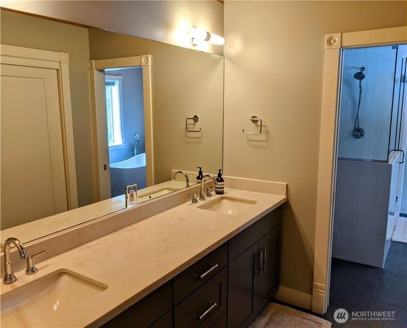 11 Alpental Strasse, Snoqualmie Pass, WA 98068