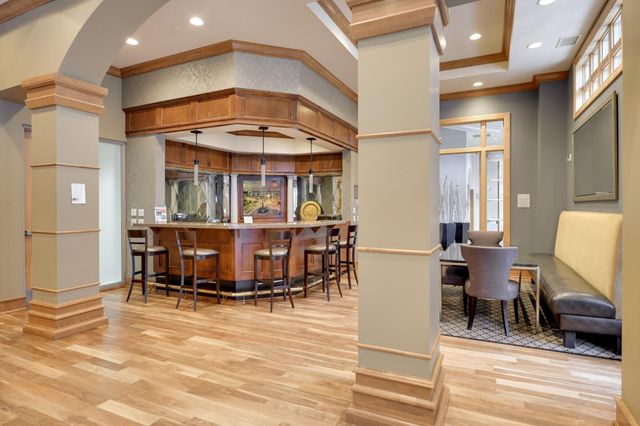 4525 Park Commons Drive 403, Saint Louis Park, MN 55416