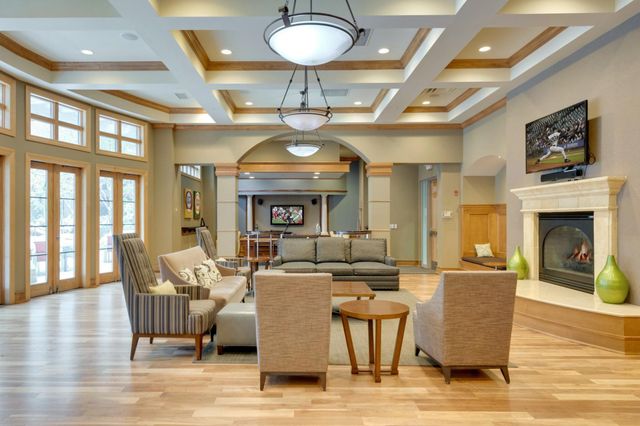 4525 Park Commons Drive 403, Saint Louis Park, MN 55416