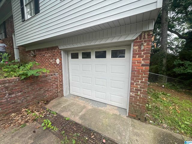 1741 MOLLY DRIVE, Birmingham, AL 35235