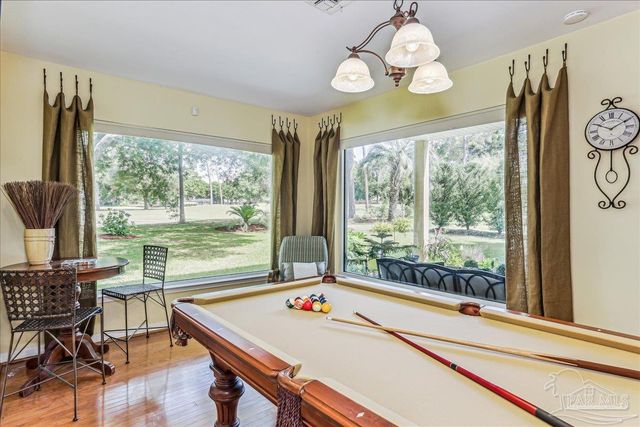 5101 High Pointe Dr, Pensacola, FL 32505