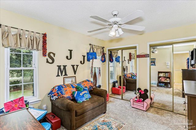 5101 High Pointe Dr, Pensacola, FL 32505