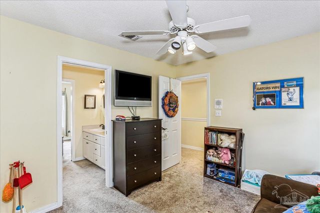 5101 High Pointe Dr, Pensacola, FL 32505