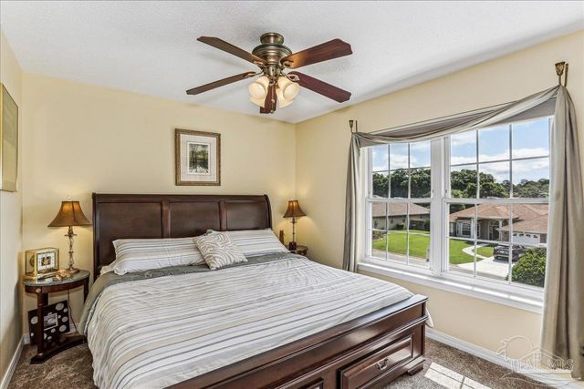 5101 High Pointe Dr, Pensacola, FL 32505