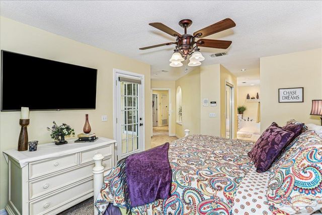 5101 High Pointe Dr, Pensacola, FL 32505