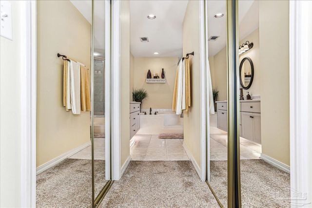 5101 High Pointe Dr, Pensacola, FL 32505