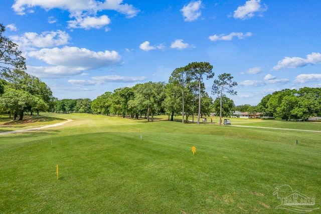 5101 High Pointe Dr, Pensacola, FL 32505