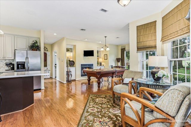 5101 High Pointe Dr, Pensacola, FL 32505